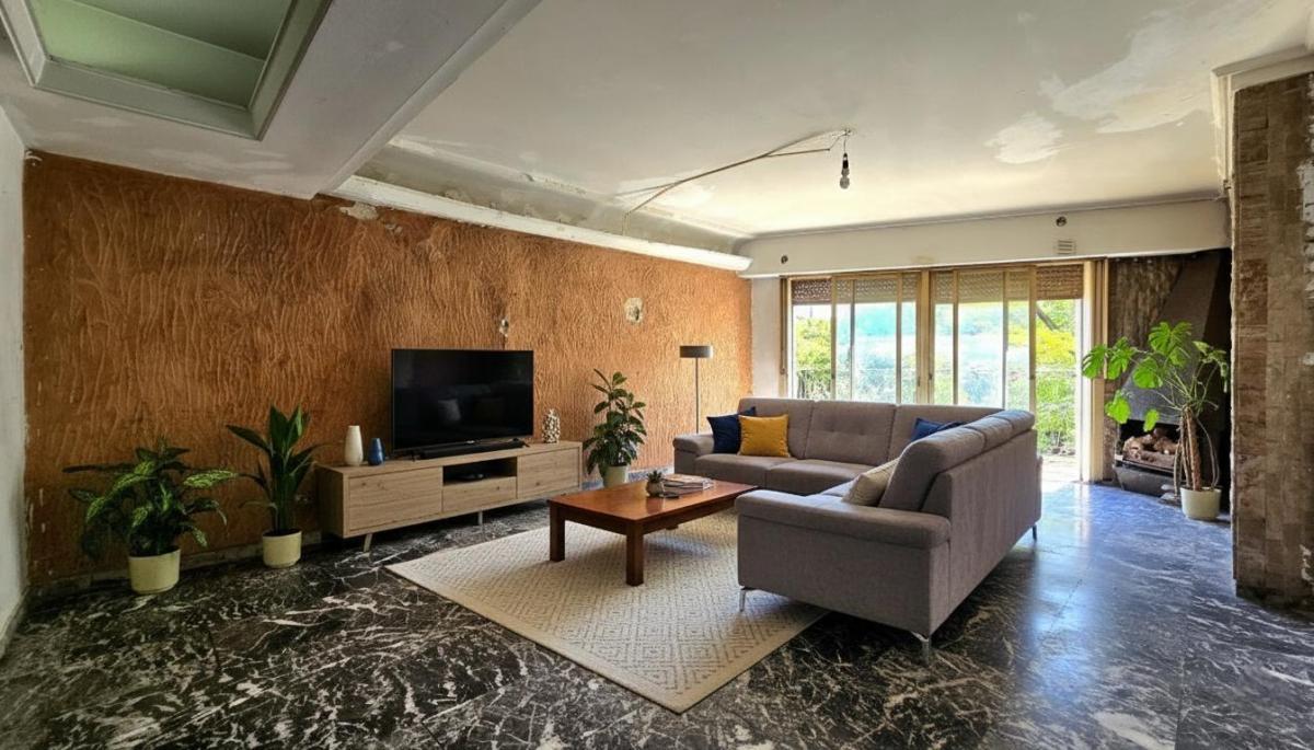 Buy or rent a property | Echeandia, Flores C1407