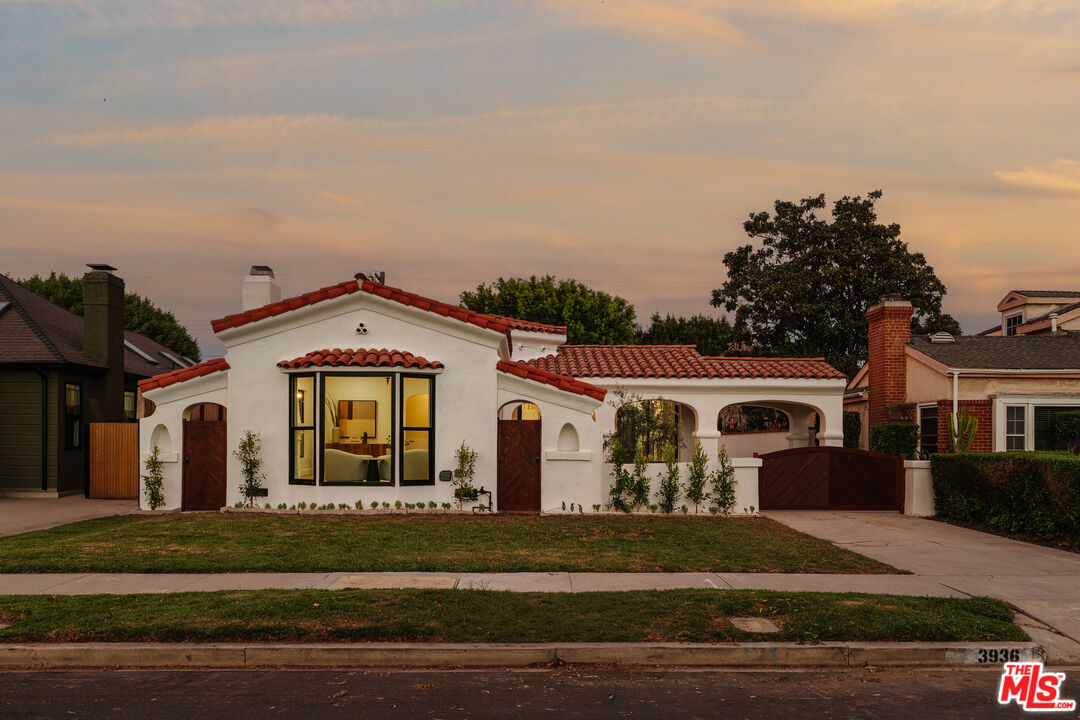 Buy or rent a property | Olmsted Ave, Los Angeles 90008