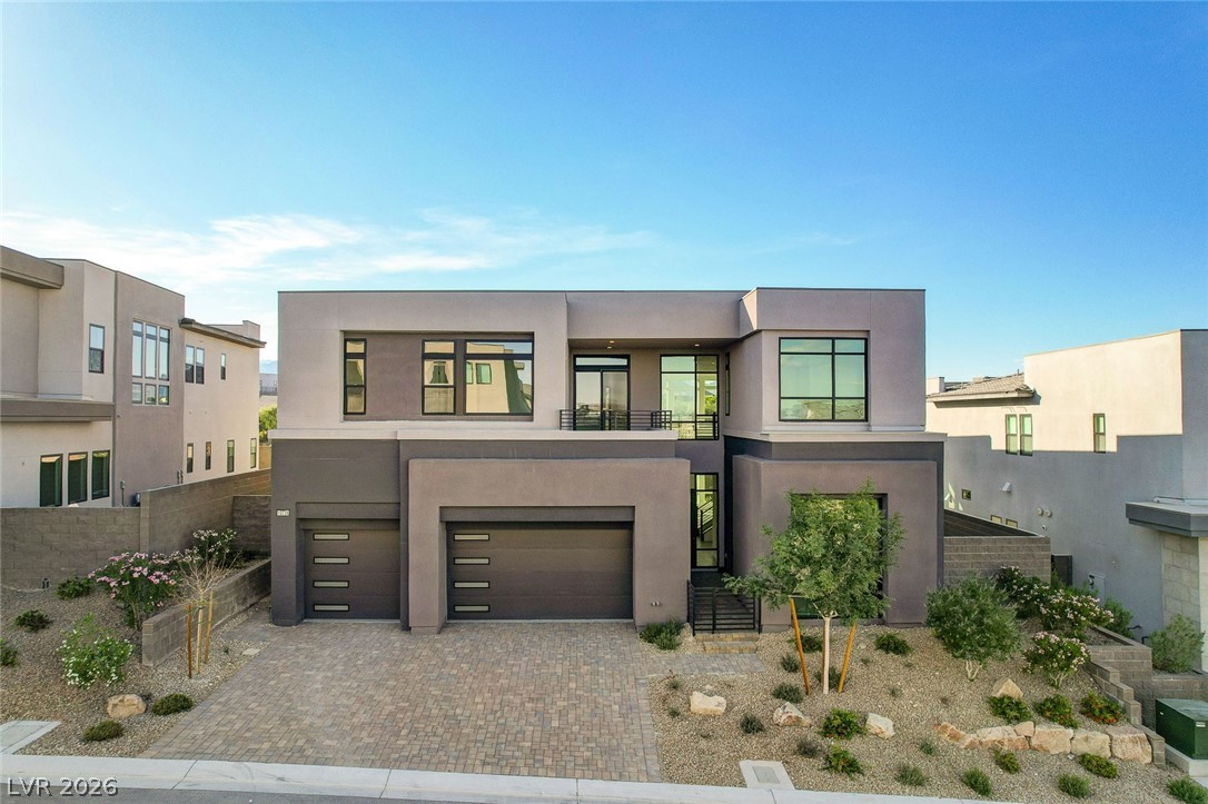 Buy or rent a property | Desert Hts Ave, Las Vegas 89135
