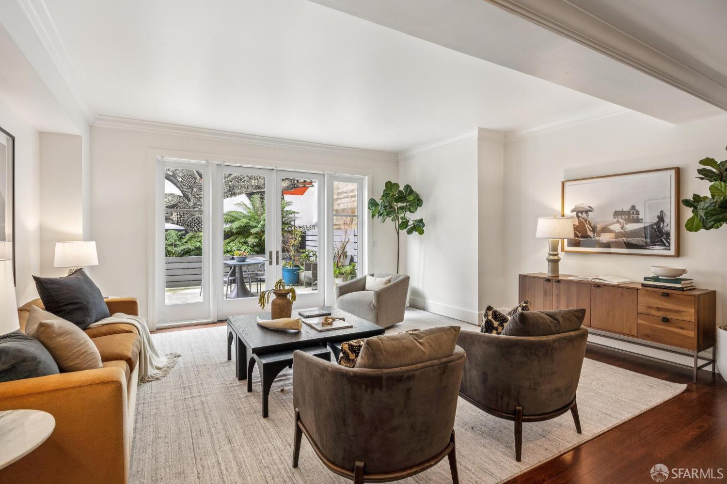 Buy or rent a property | Pacific Ave, San Francisco 94109