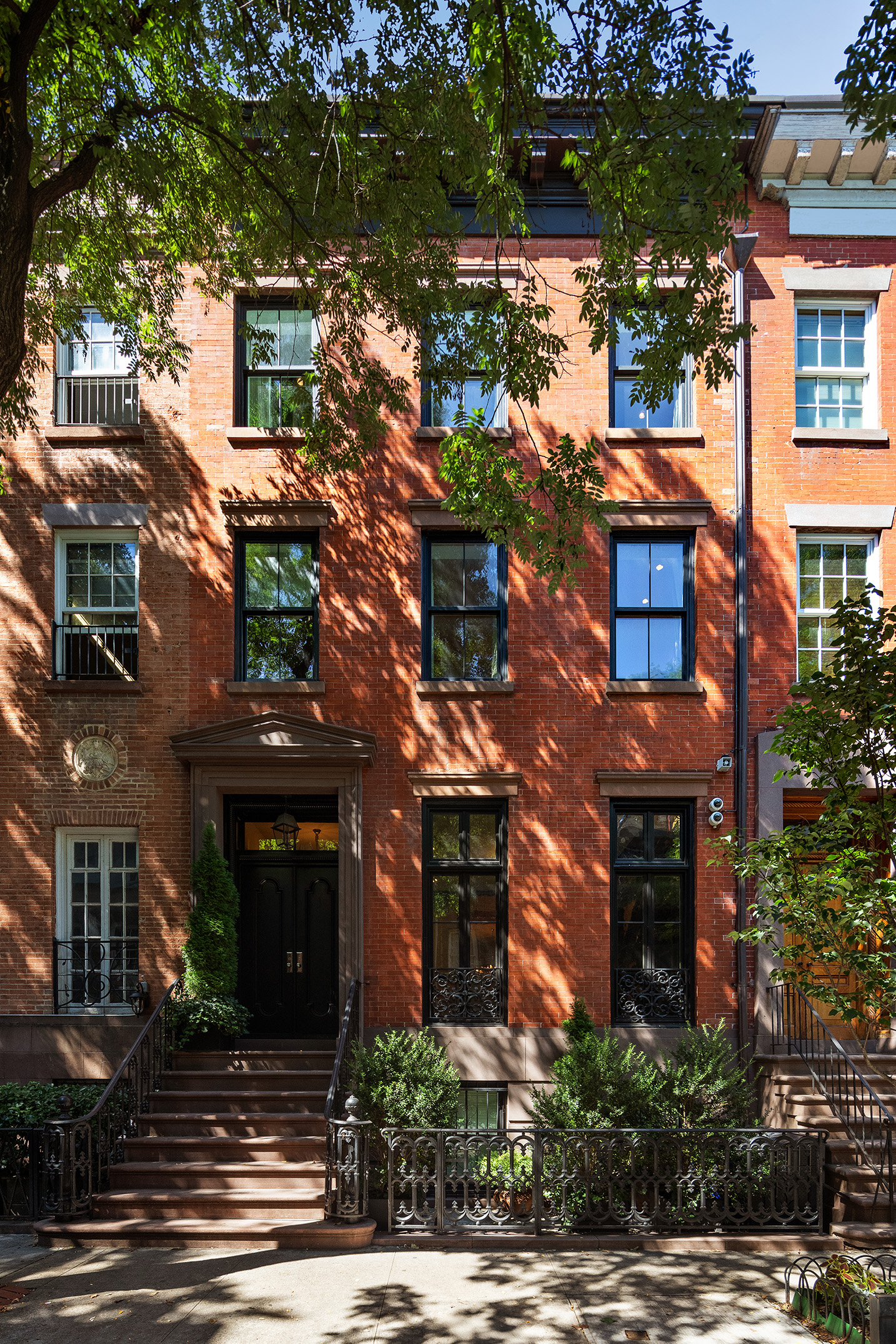 Buy or rent a property | Barrow Street, West Village 10014