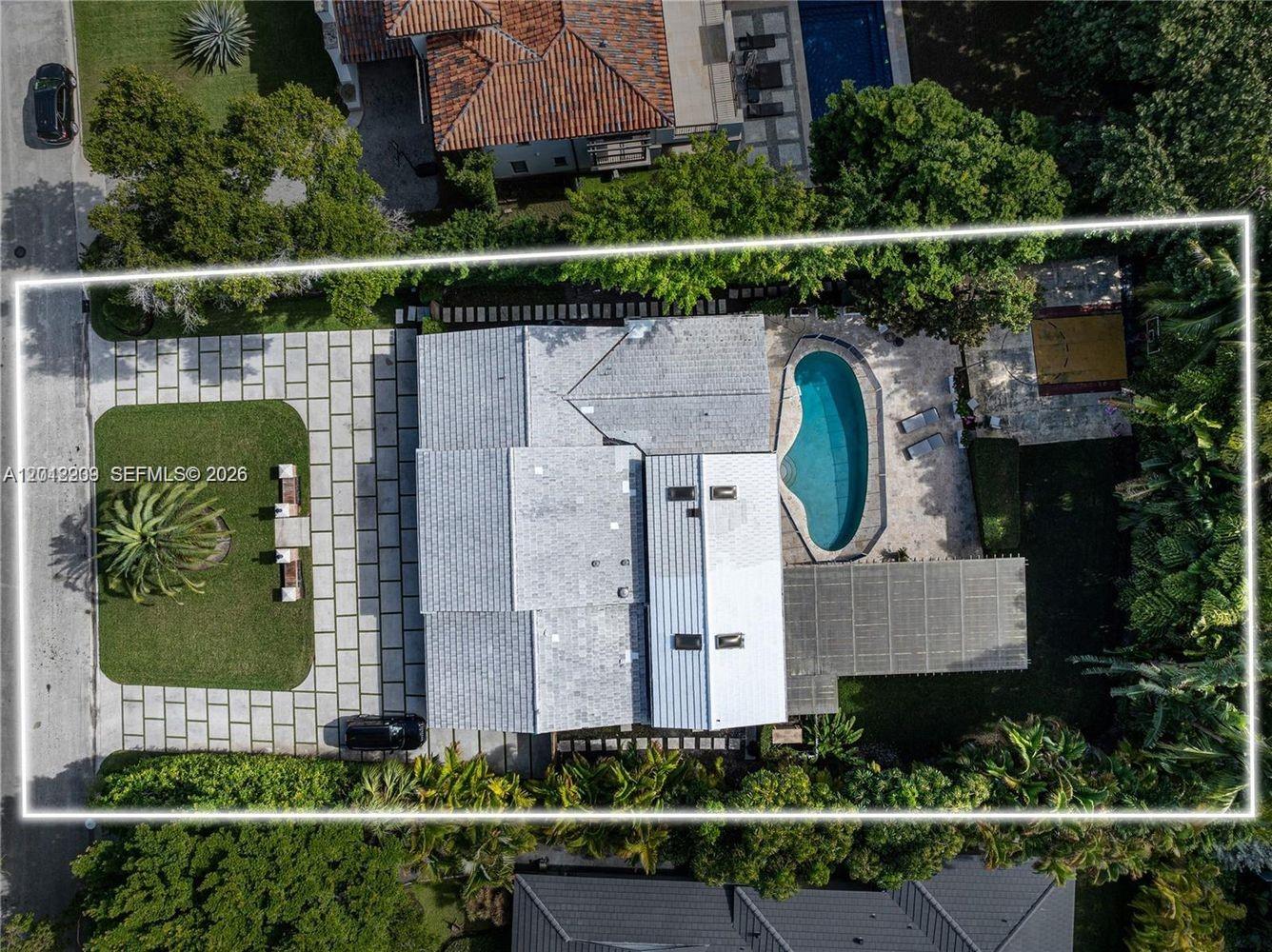 Buy or rent a property | Sabal Palm Rd, Miami 33137