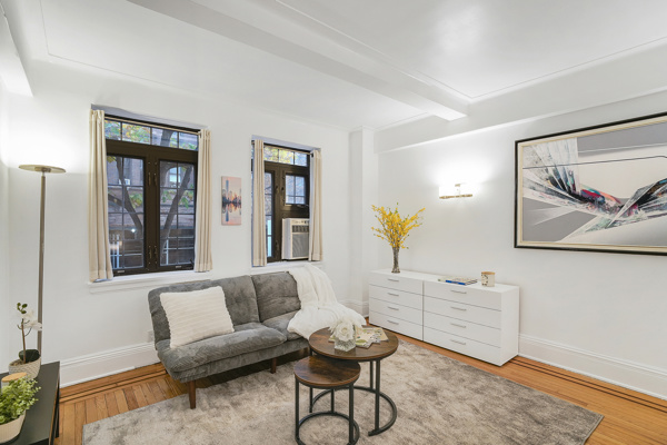 Buy or rent a property | West 85th Street, Upper West Side 10024