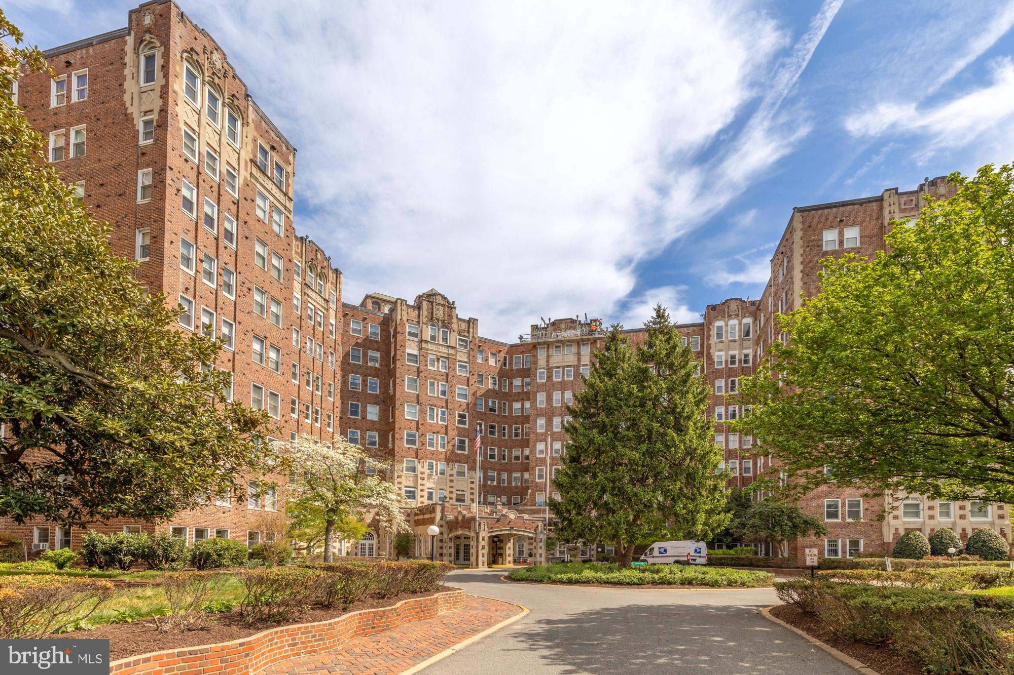 Buy or rent a property | Connecticut Ave NW, Washington, DC 20008