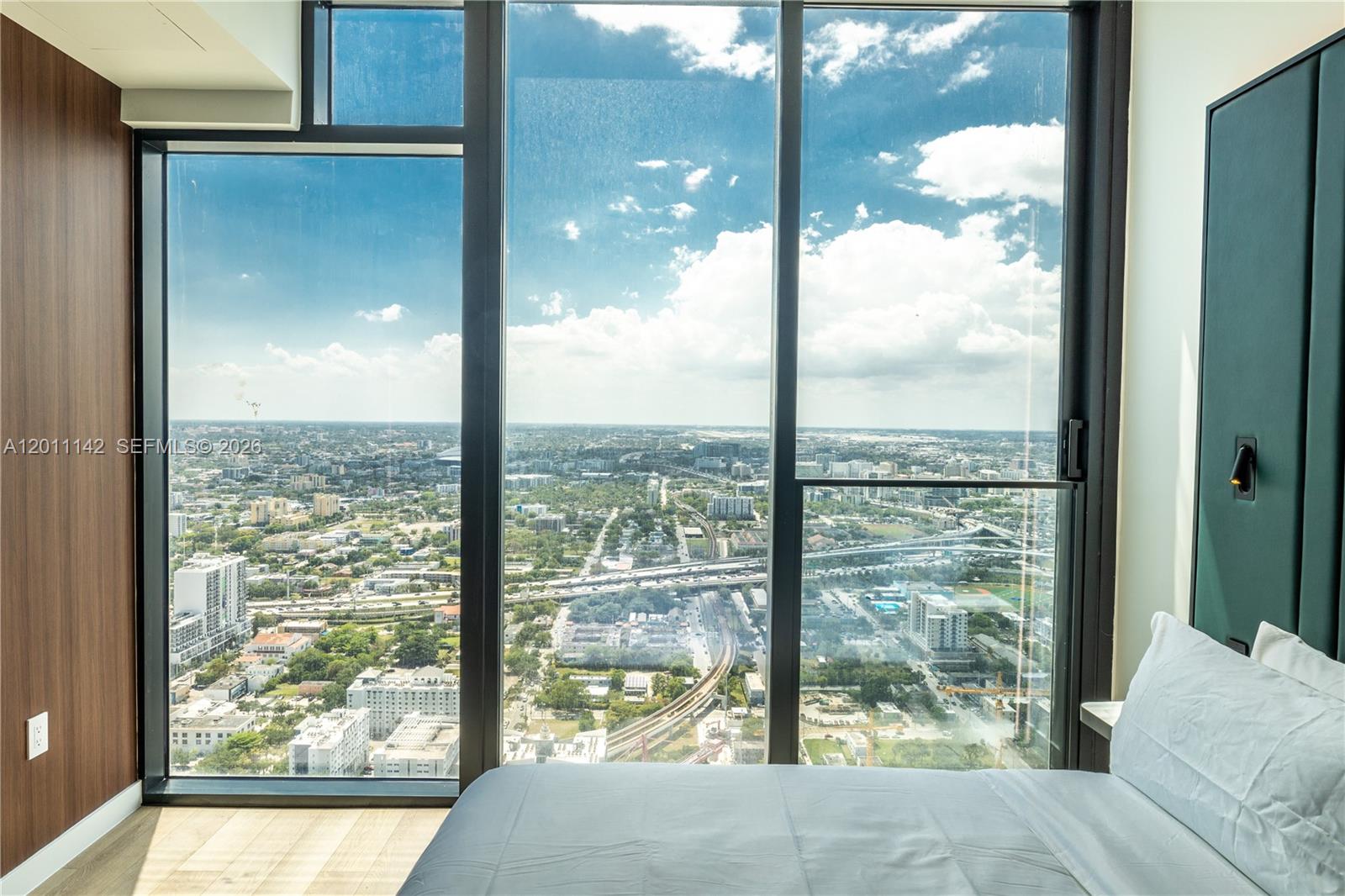 Buy or rent a property | NE 11th St, Miami 33132