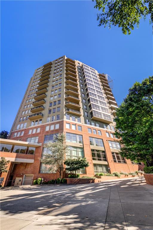 Buy or rent a property | Peachtree Rd NW, Atlanta 30305