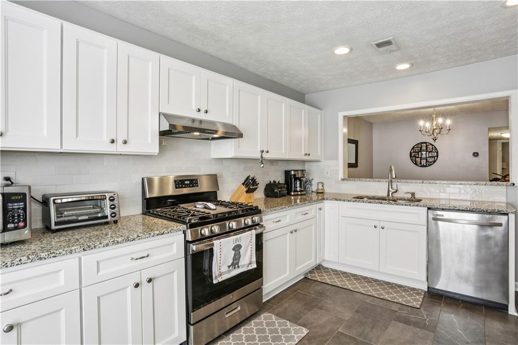 Buy or rent a property | Lenox Rd NE, Atlanta 30324