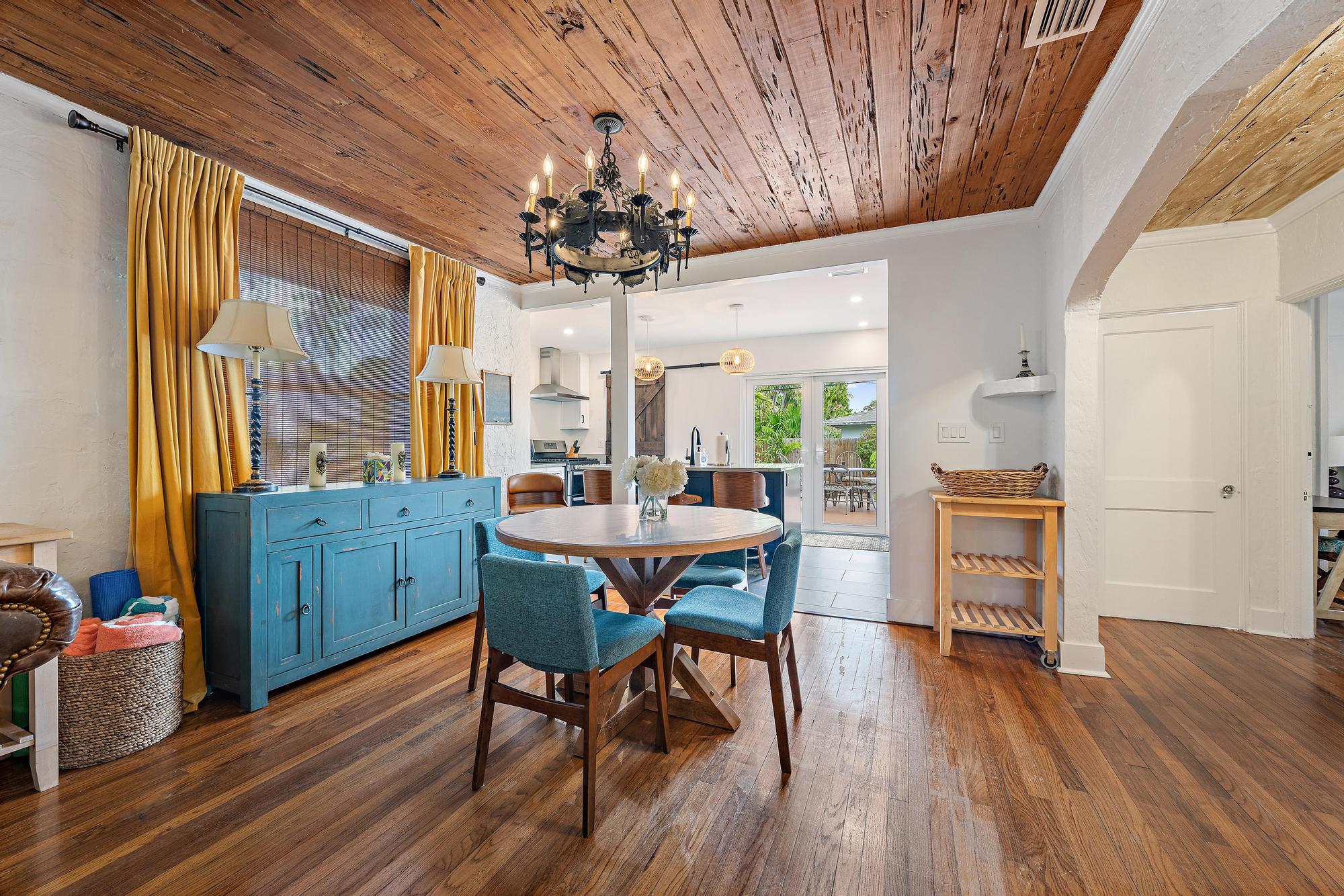 Buy or rent a property | Macy St, West Palm Beach 33405