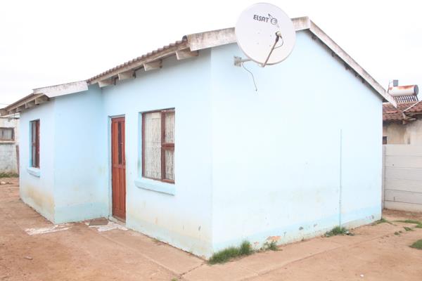 Buy or rent a property | 38 Dorfling, Port Elizabeth Gqeberha 6003