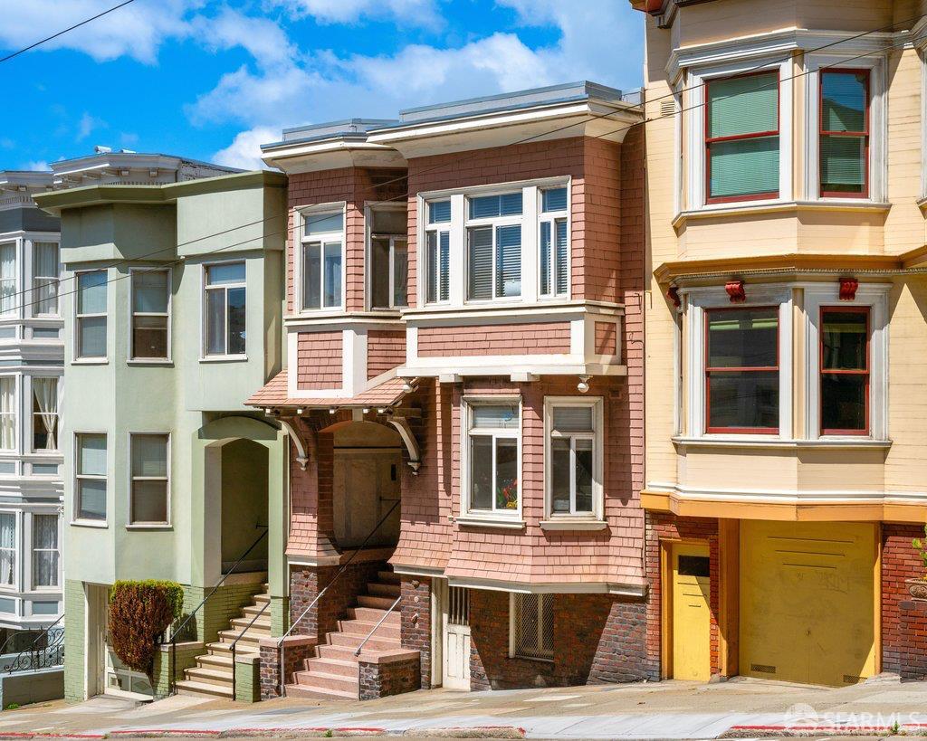 Buy or rent a property | Union St, San Francisco 94109
