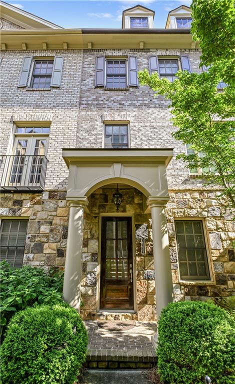 Buy or rent a property | Brookhaven Manor Crossing NE, Atlanta 30319