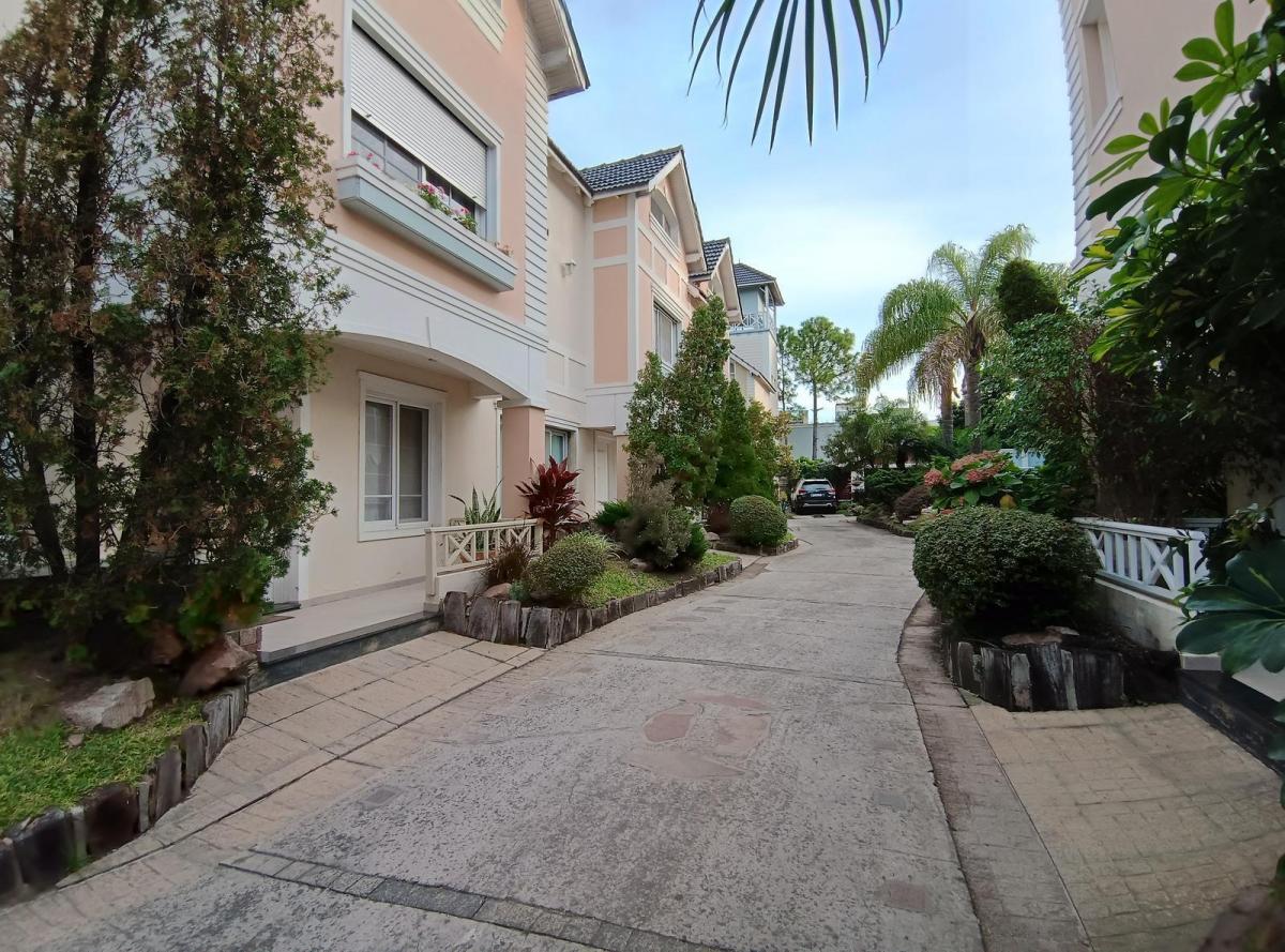 Buy or rent a property | Alfredo R. Bufano, Villa del Parque C1416ACS