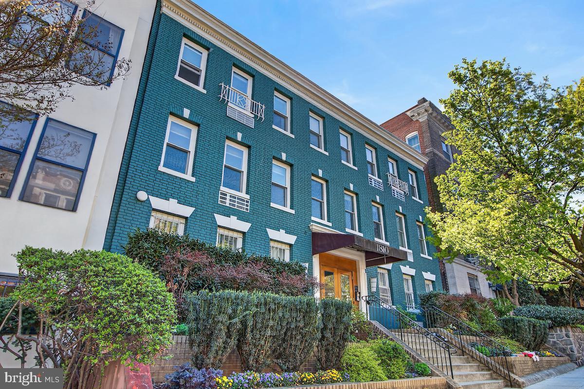 Buy or rent a property | California St NW, Washington, DC 20009