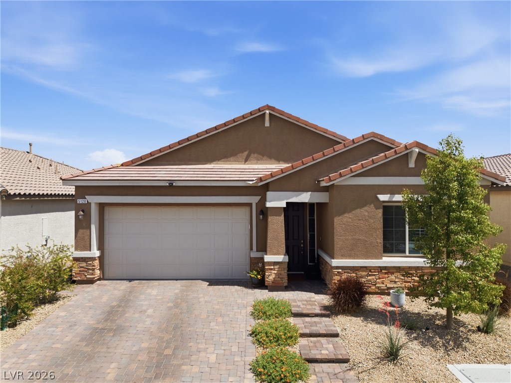 Buy or rent a property | Robin Leaf Ct, Las Vegas 89130