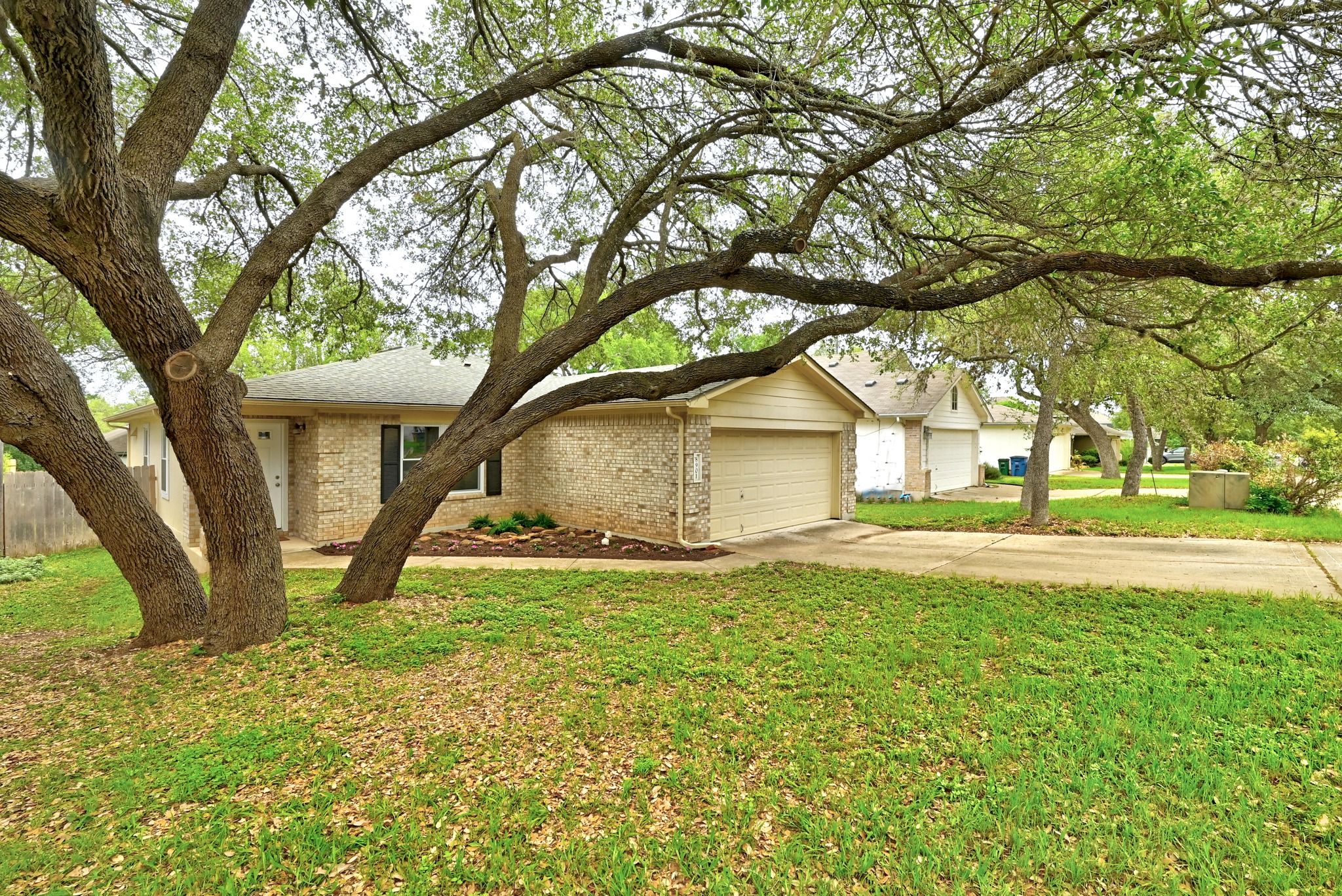 Buy or rent a property | Frock Ct, Austin 78748