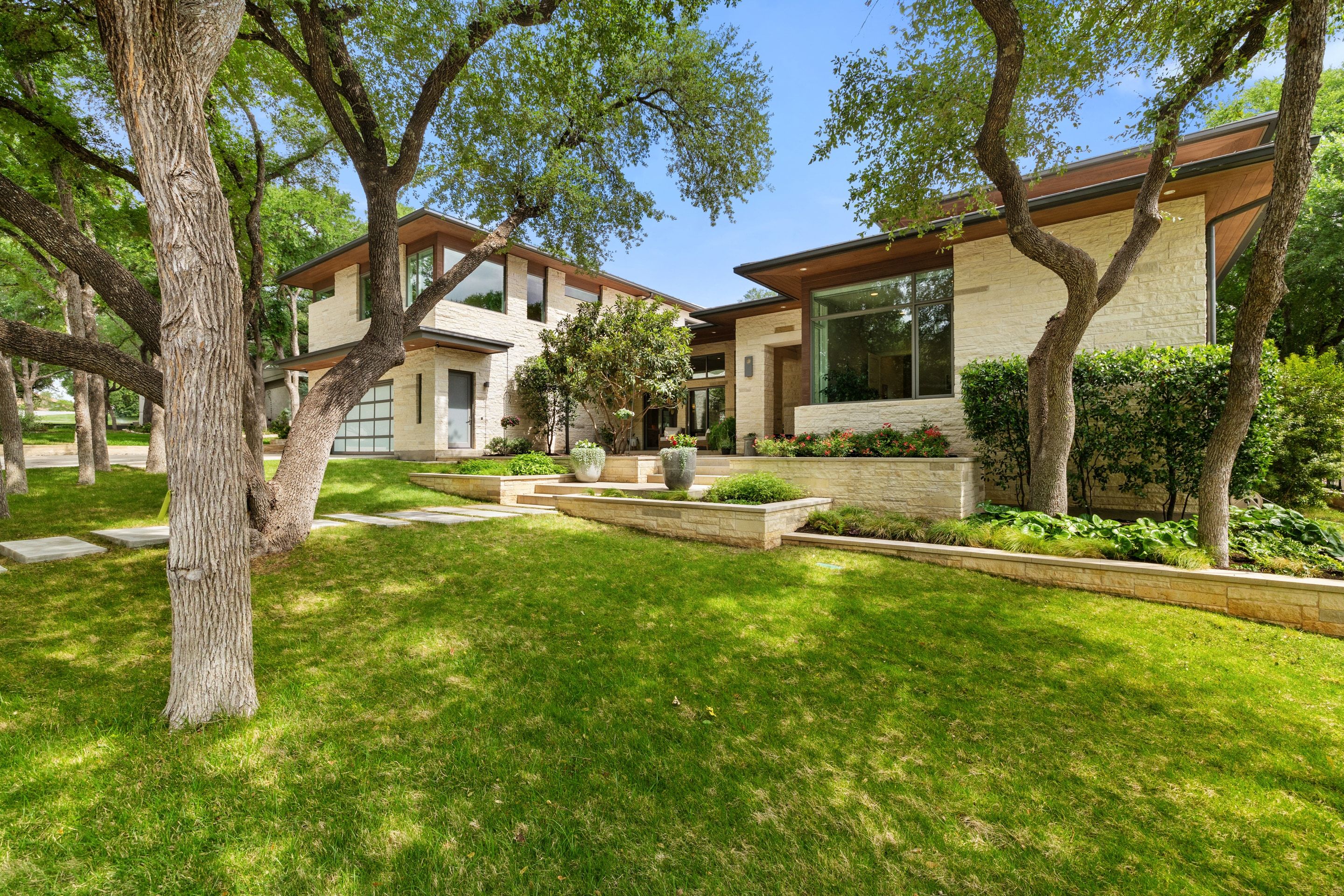 Buy or rent a property | Timberline Dr, Austin 78746