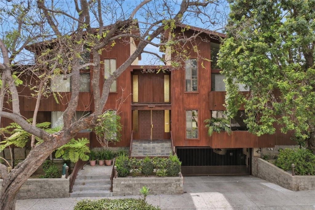 Buy or rent a property | Barry Ave, Los Angeles 90025