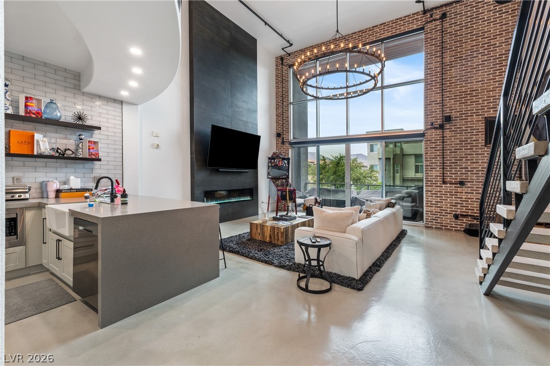 Buy or rent a property | Allerton Park Dr, Las Vegas 89135
