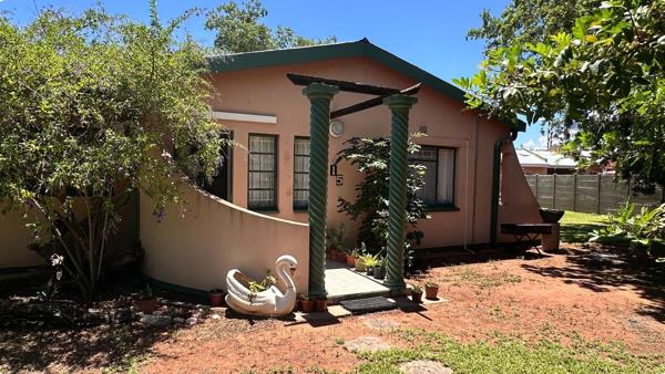 Buy or rent a property | 15 Begonia Street, Upington 8801