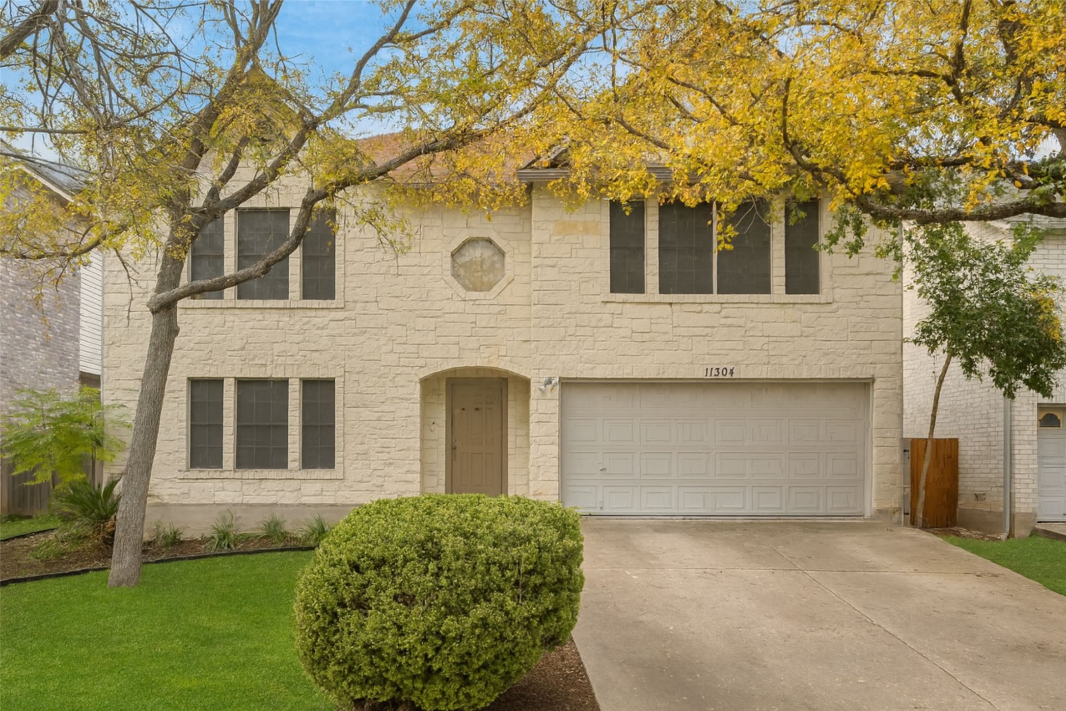 Buy or rent a property | Pickard Ln, Austin 78748
