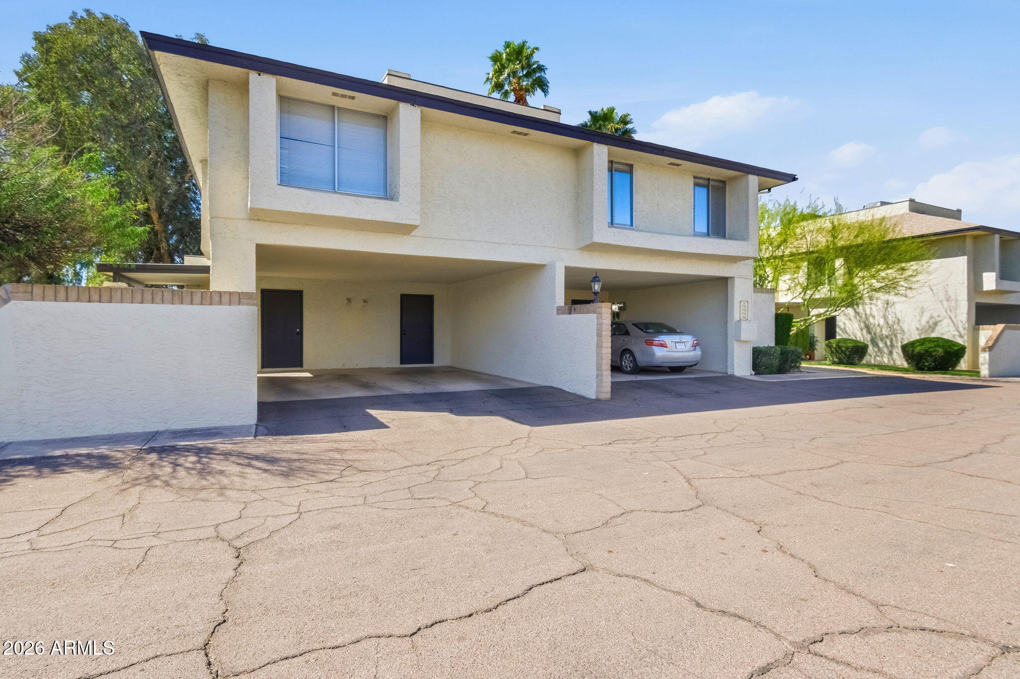 Buy or rent a property | E Eugie Ave, Phoenix 85022