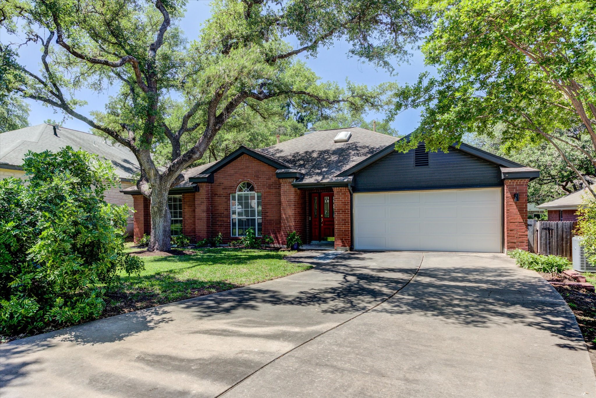 Buy or rent a property | Needham Ln, Austin 78739