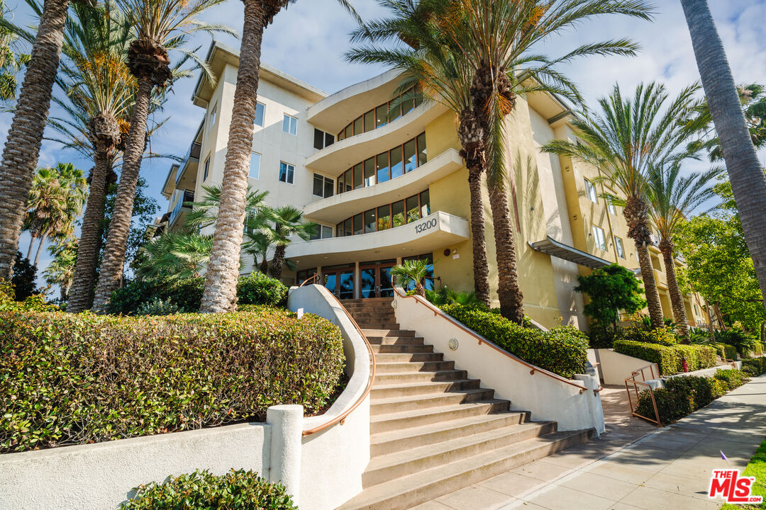 Buy or rent a property | Pacific Promenade, Playa Vista 90094