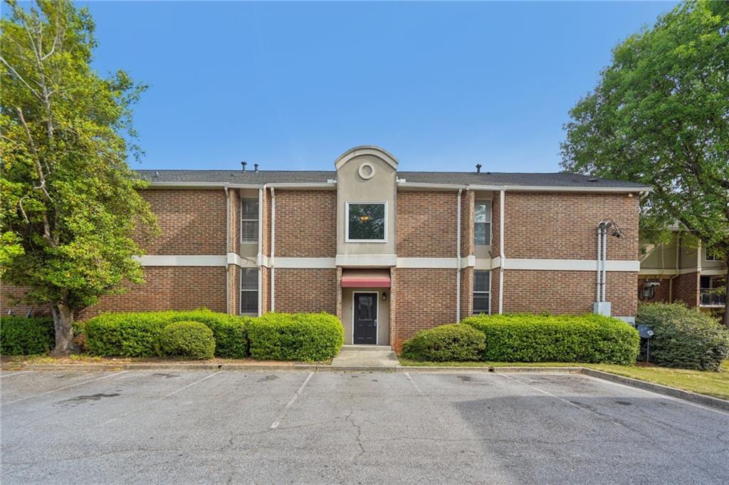Buy or rent a property | Henderson Mill Rd, Atlanta 30341