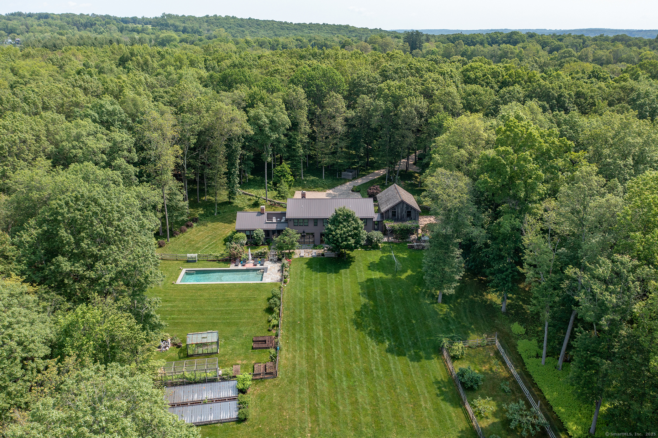 Buy or rent a property | W Church Hill Rd, Washington 06794