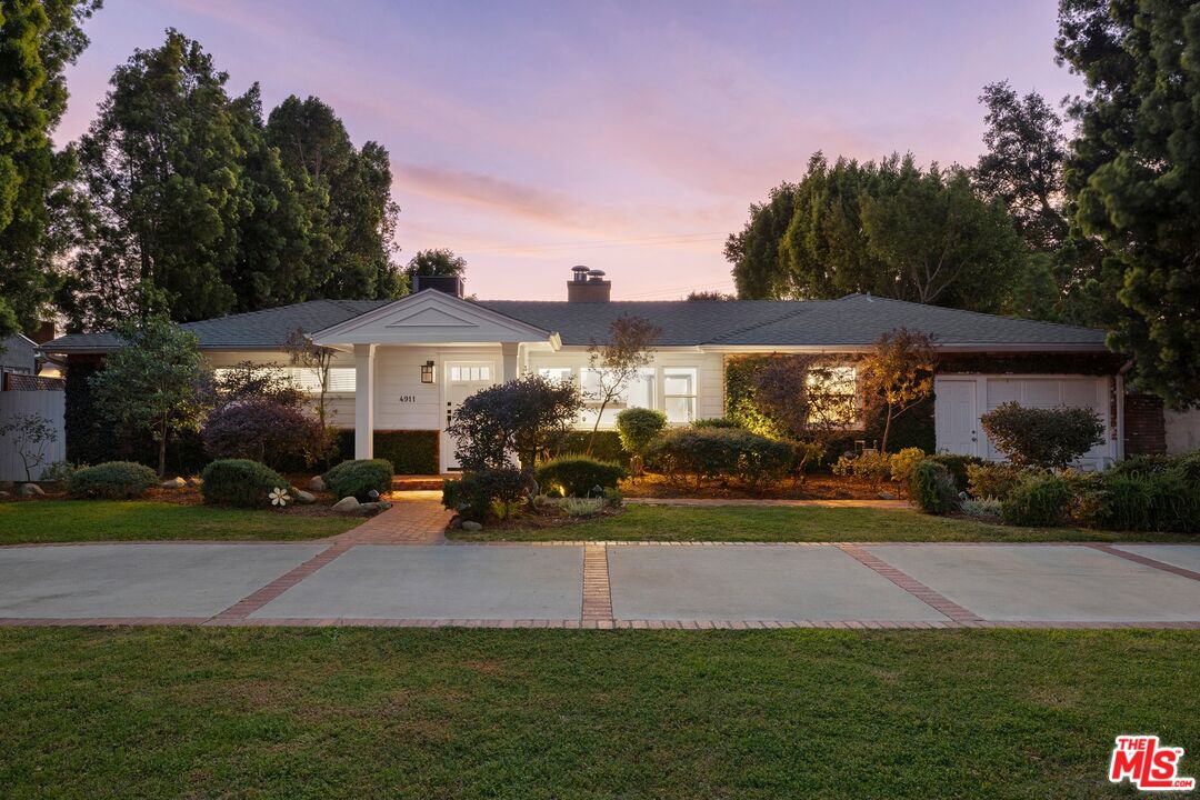 Buy or rent a property | Ben Ave, Valley Village 91607