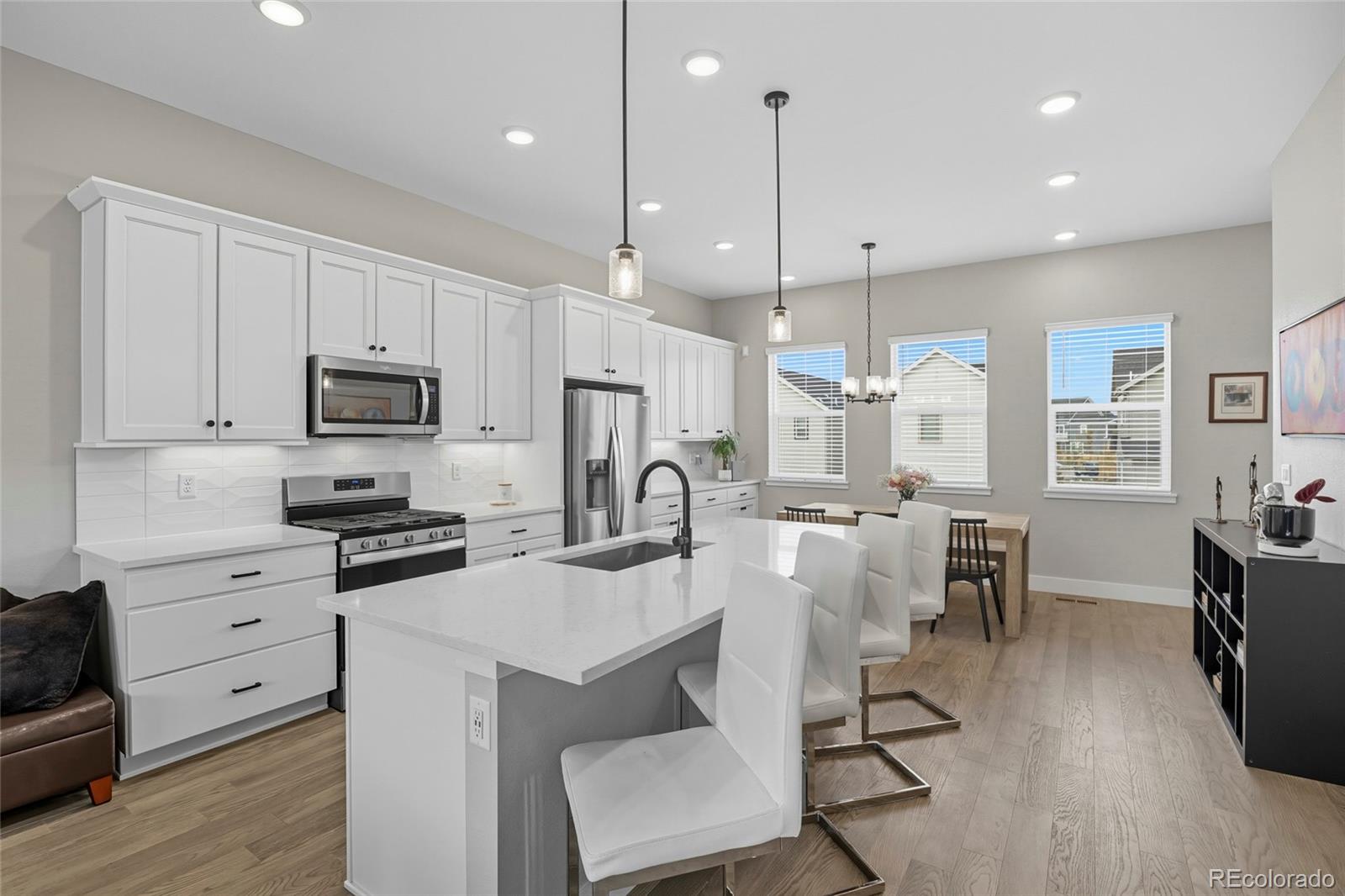 Buy or rent a property | E 62nd Ave, Denver 80238
