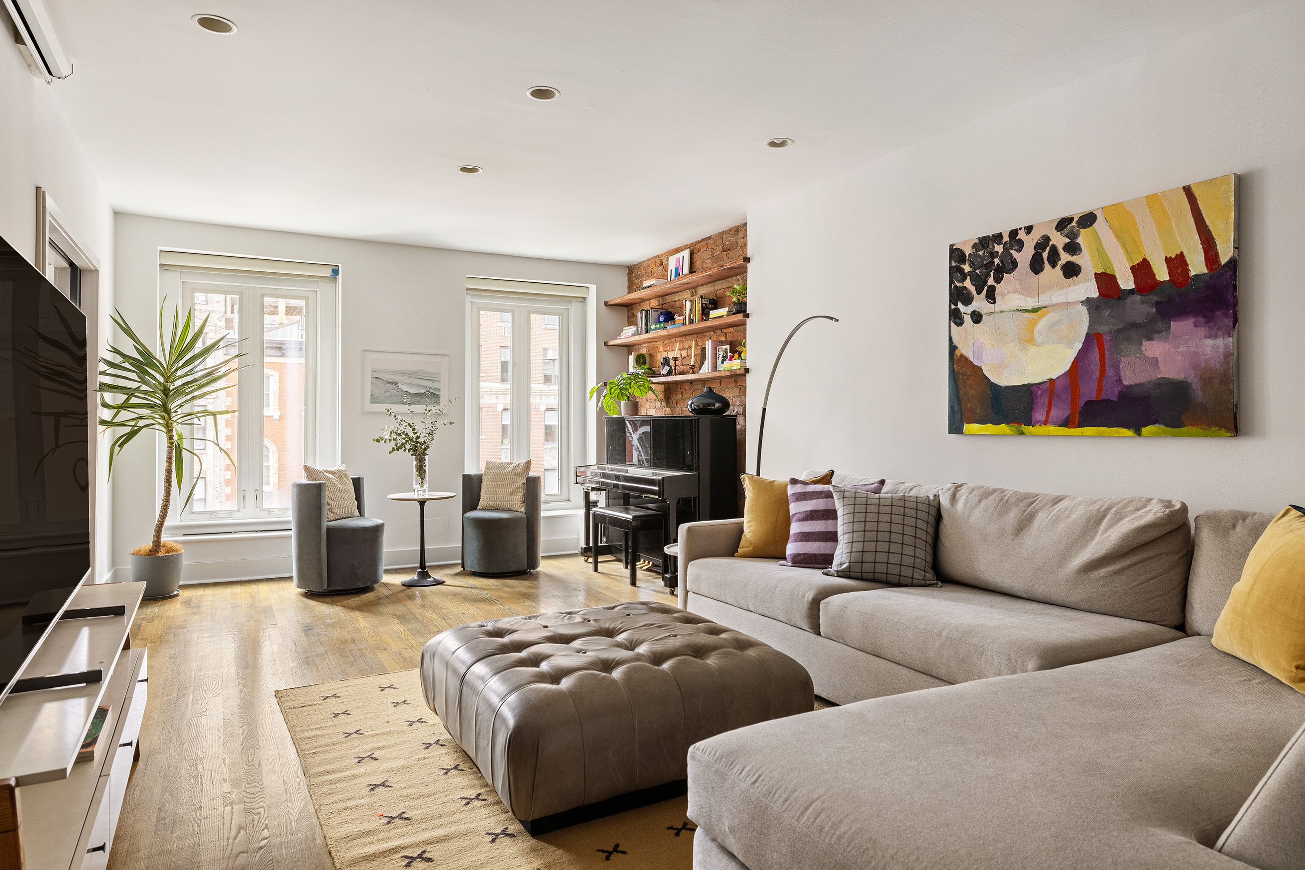 Buy or rent a property | 2nd Avenue, Gramercy 10003