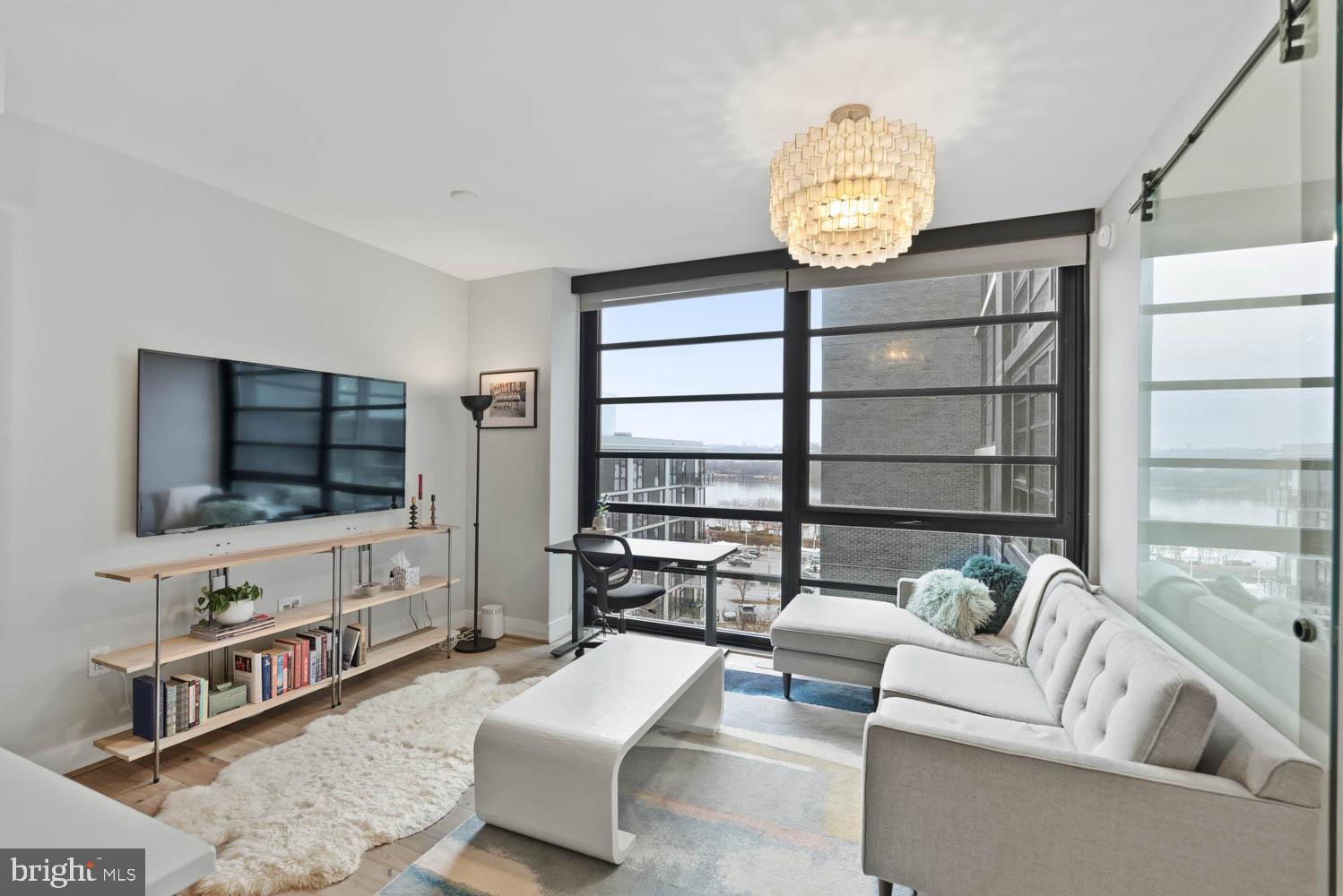 Buy or rent a property | 4th St SE, Washington, DC 20003