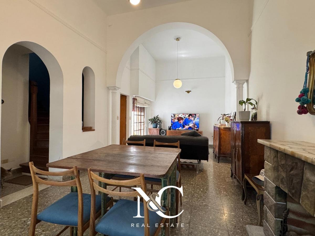 Buy or rent a property | Rivera Indarte, Flores 1047