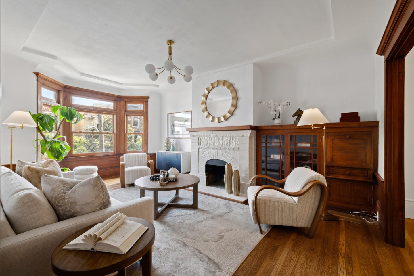 Buy or rent a property | 16th St, San Francisco 94114