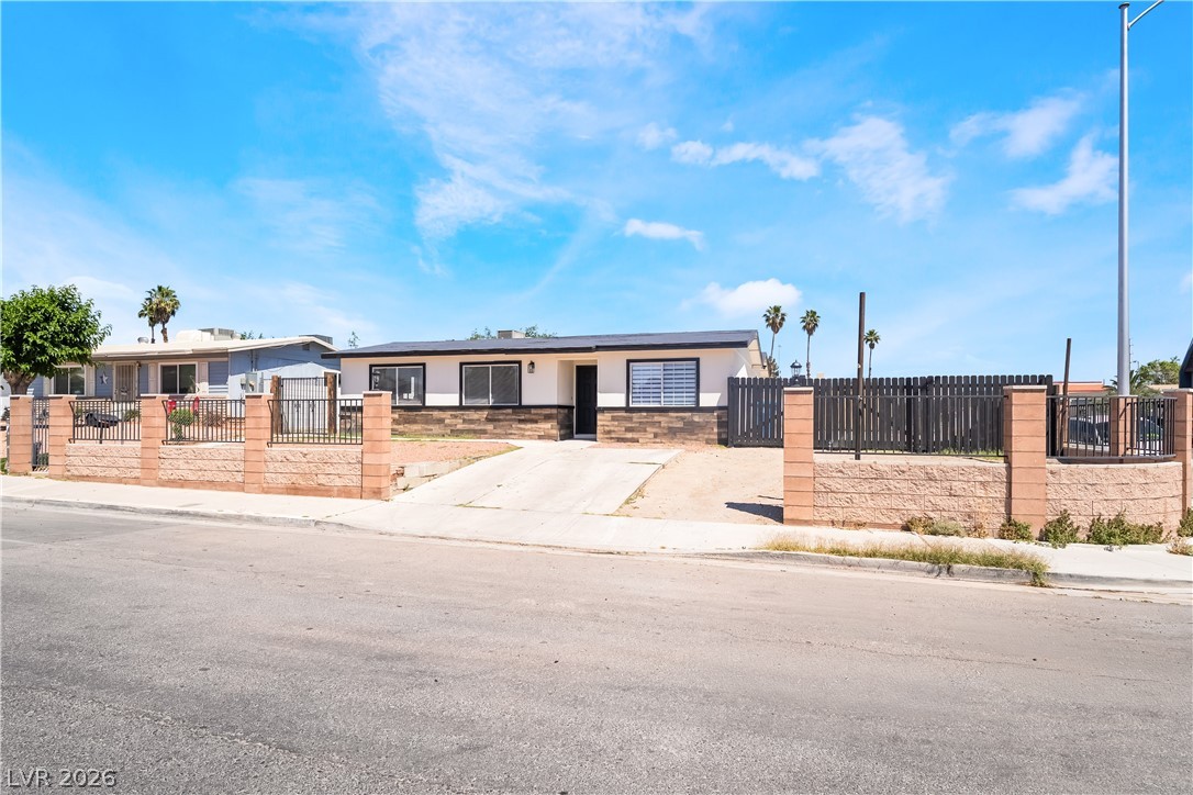 Buy or rent a property | Newville Ave, Las Vegas 89103