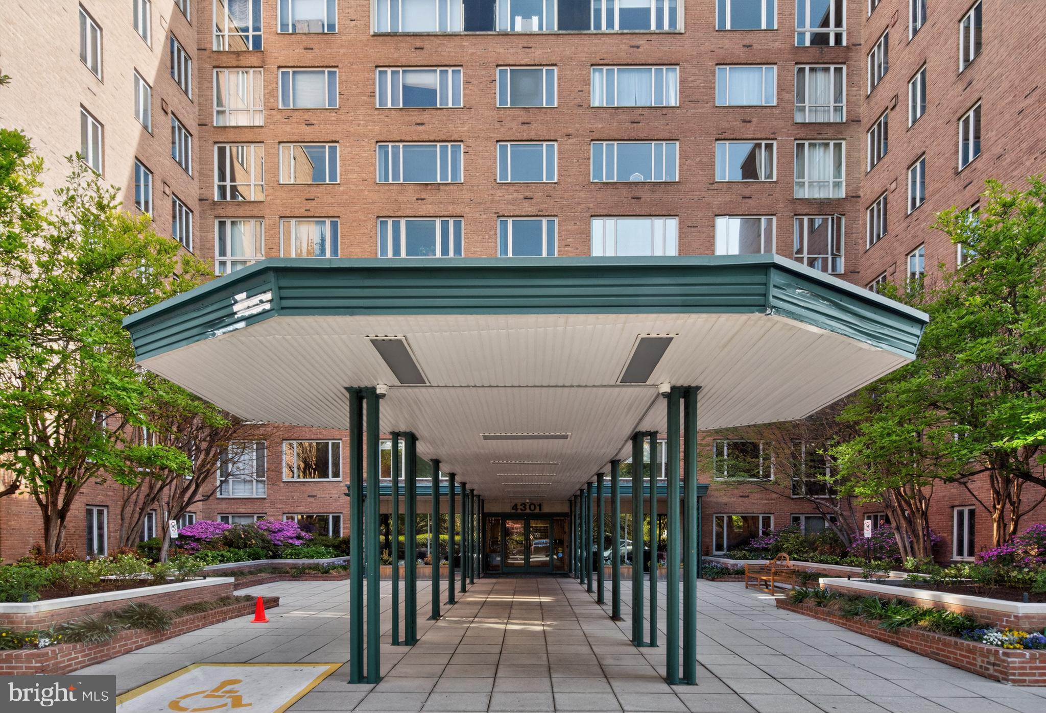 Buy or rent a property | Massachusetts Ave NW, Washington, DC 20016