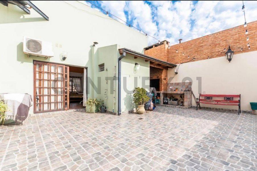 Buy or rent a property | Salvigny, Parque Chacabuco C1437ANL