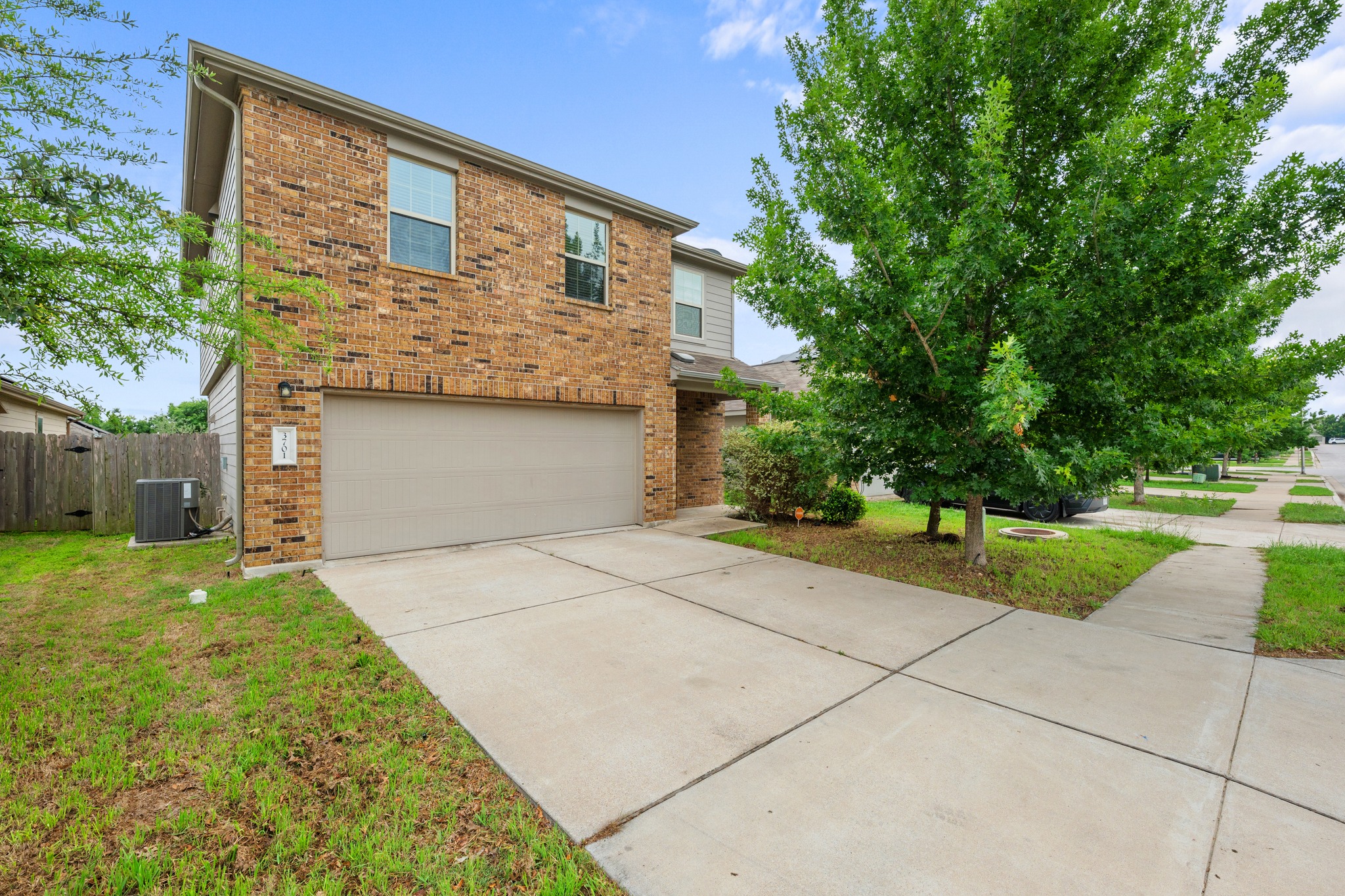 Buy or rent a property | Black Granite Dr, Austin 78744