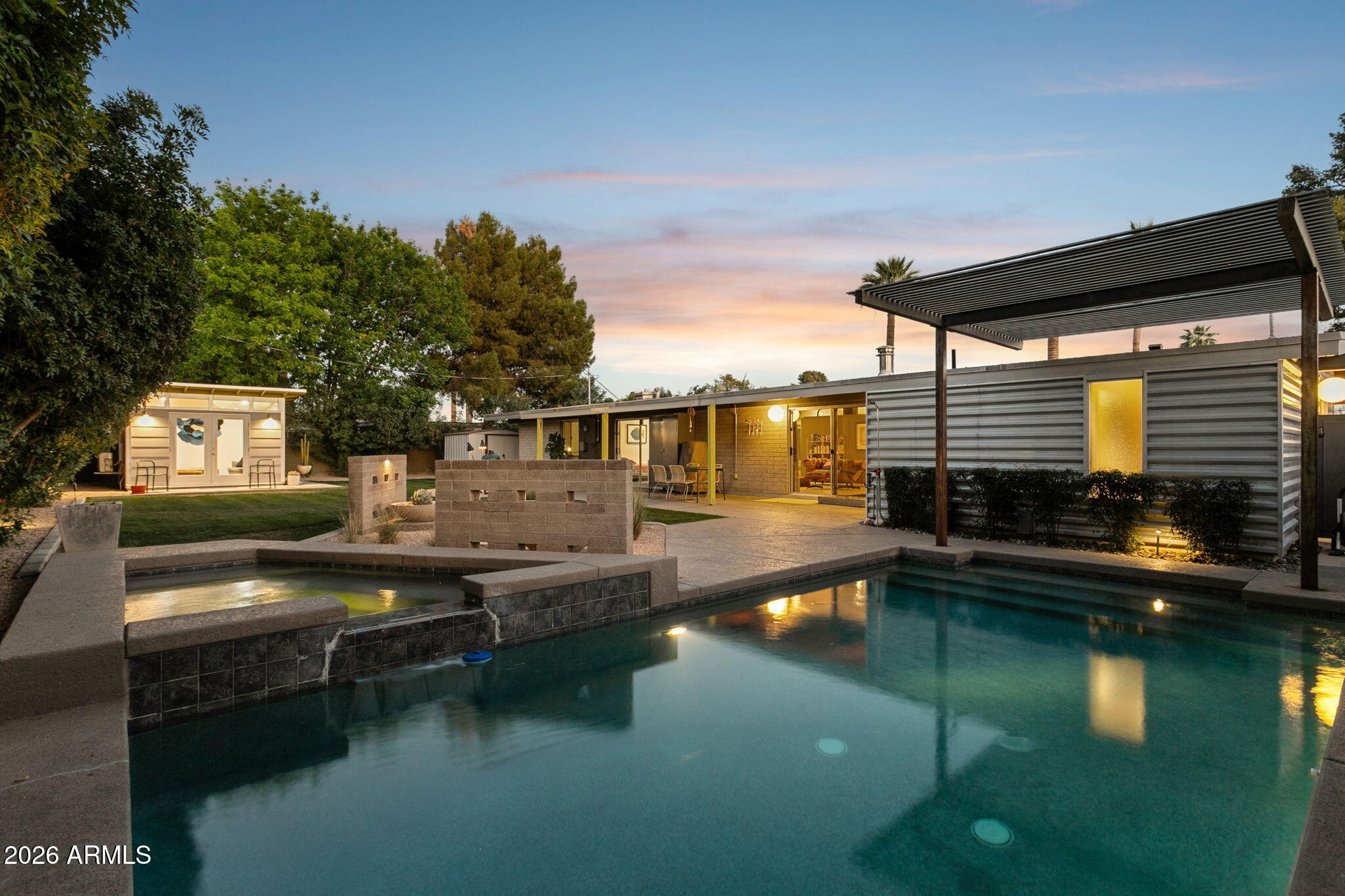 Buy or rent a property | W Glenn Dr, Phoenix 85021