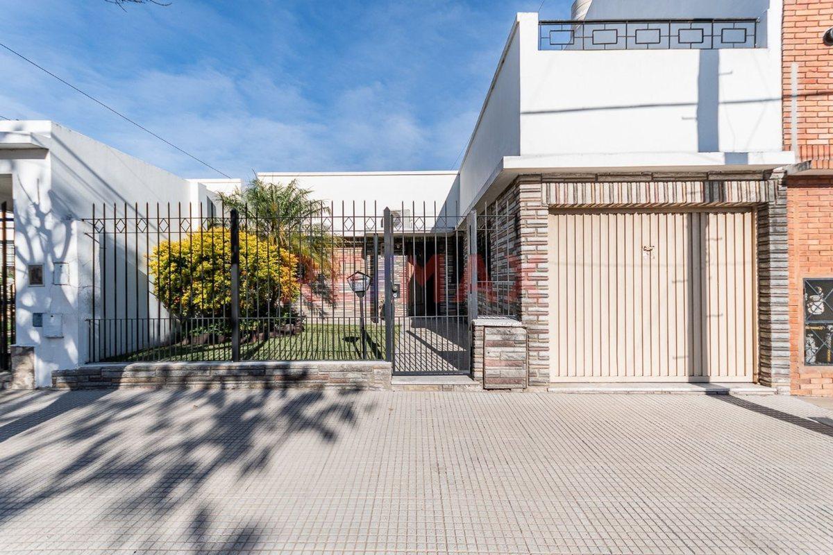 Buy or rent a property | Oliden, Villa Lugano 1439