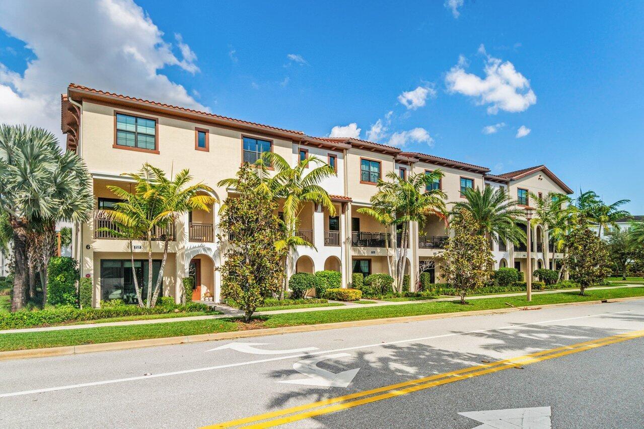 Buy or rent a property | Edison Pl, Palm Beach Gardens 33418