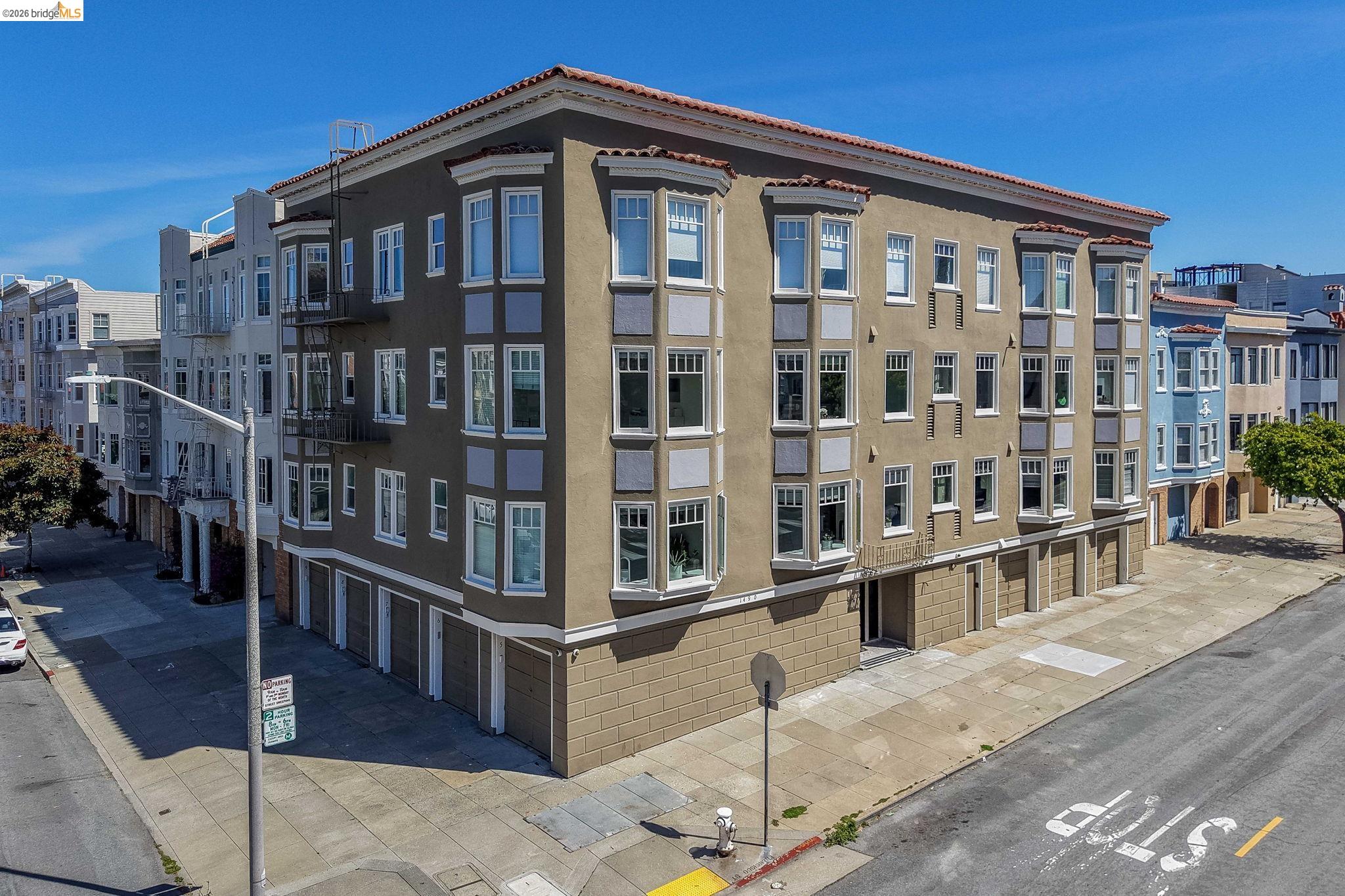Buy or rent a property | Francisco St, San Francisco 94123