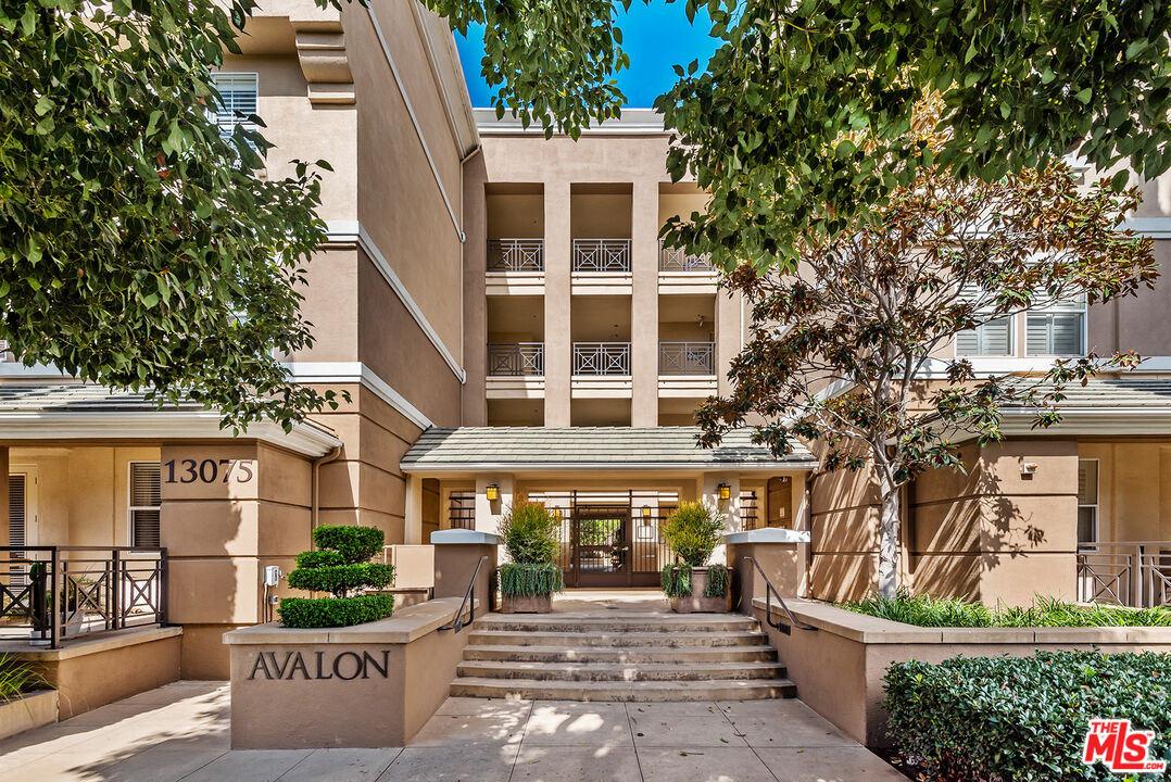 Buy or rent a property | Pacific Promenade, Playa Vista 90094