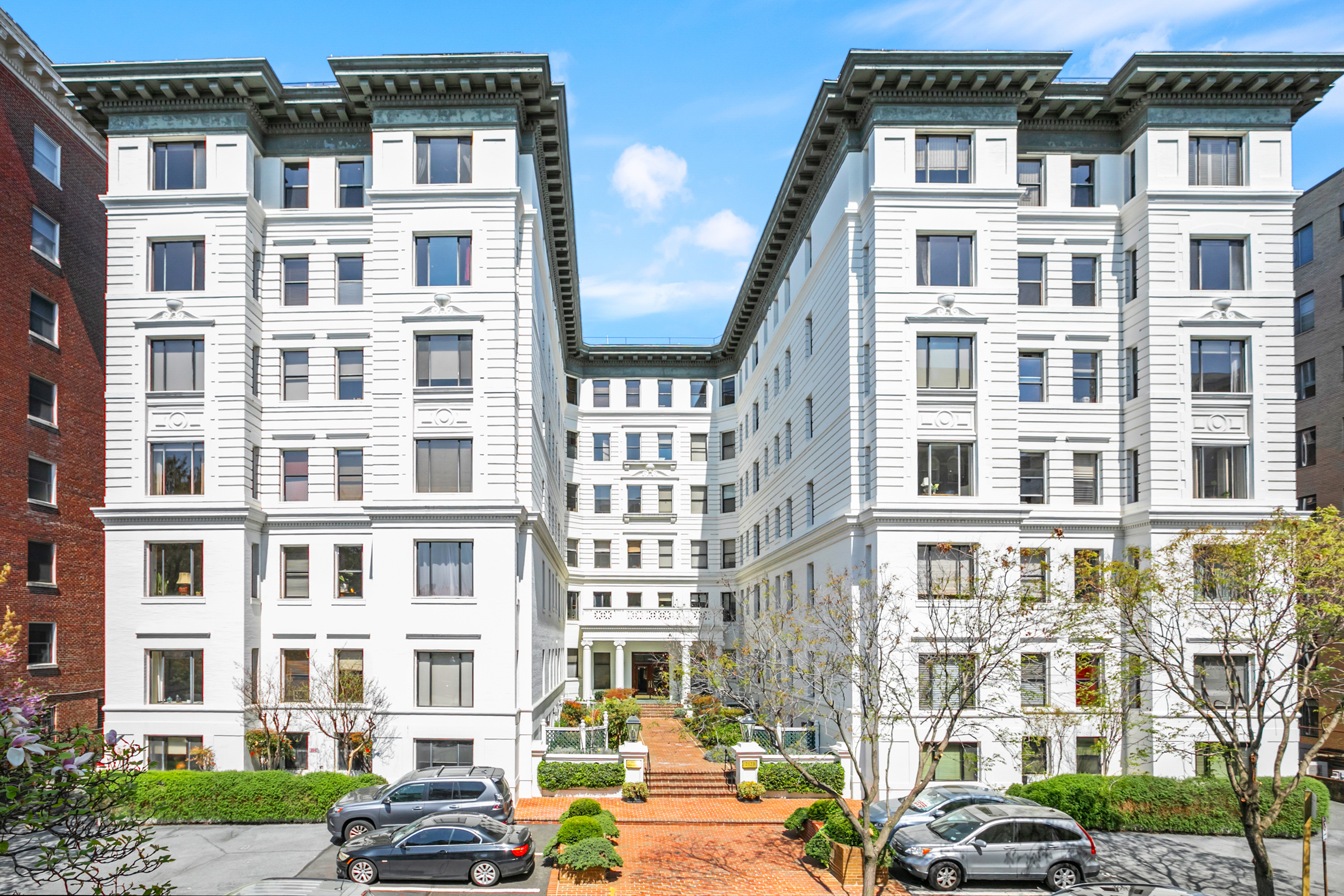 Buy or rent a property | California St NW, Washington, DC 20008