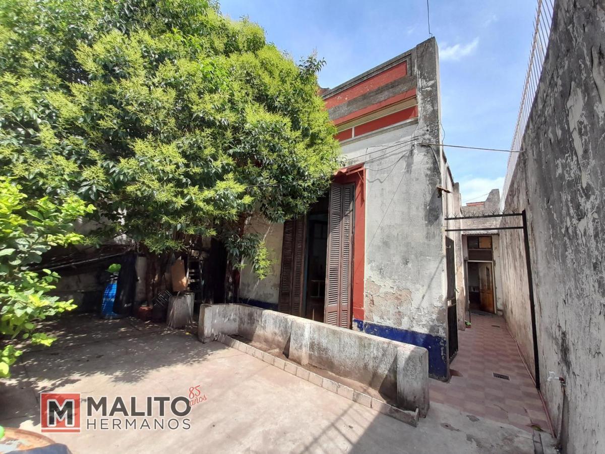 Buy or rent a property | Gregorio Laferrere, Mataderos C1440ASQ