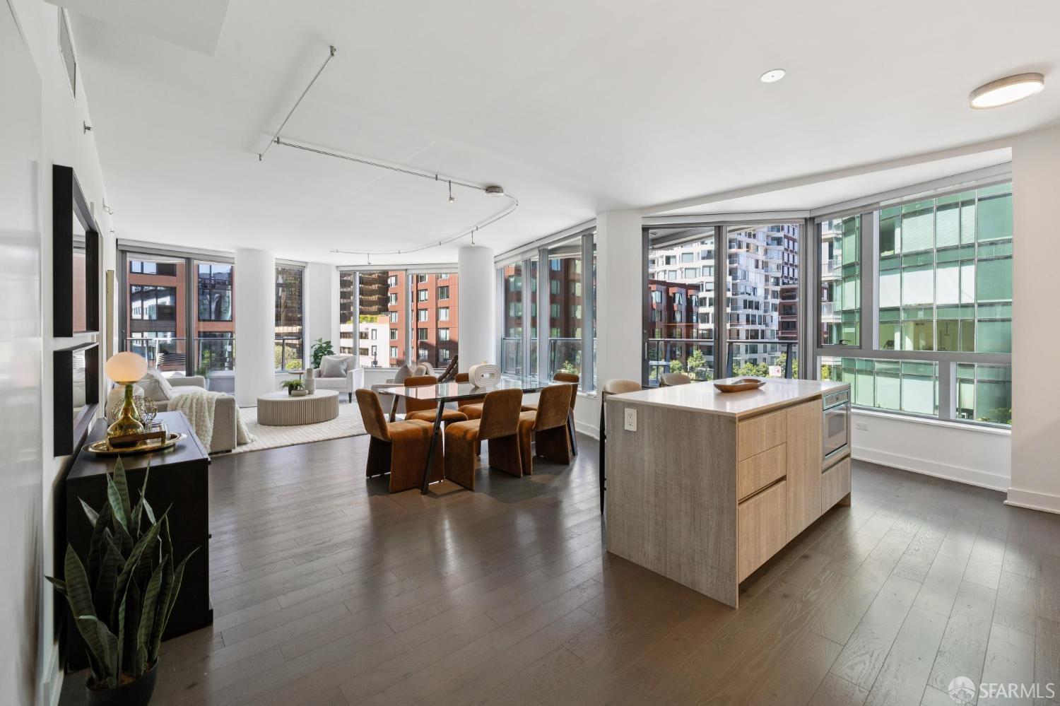 Buy or rent a property | Main St, San Francisco 94105
