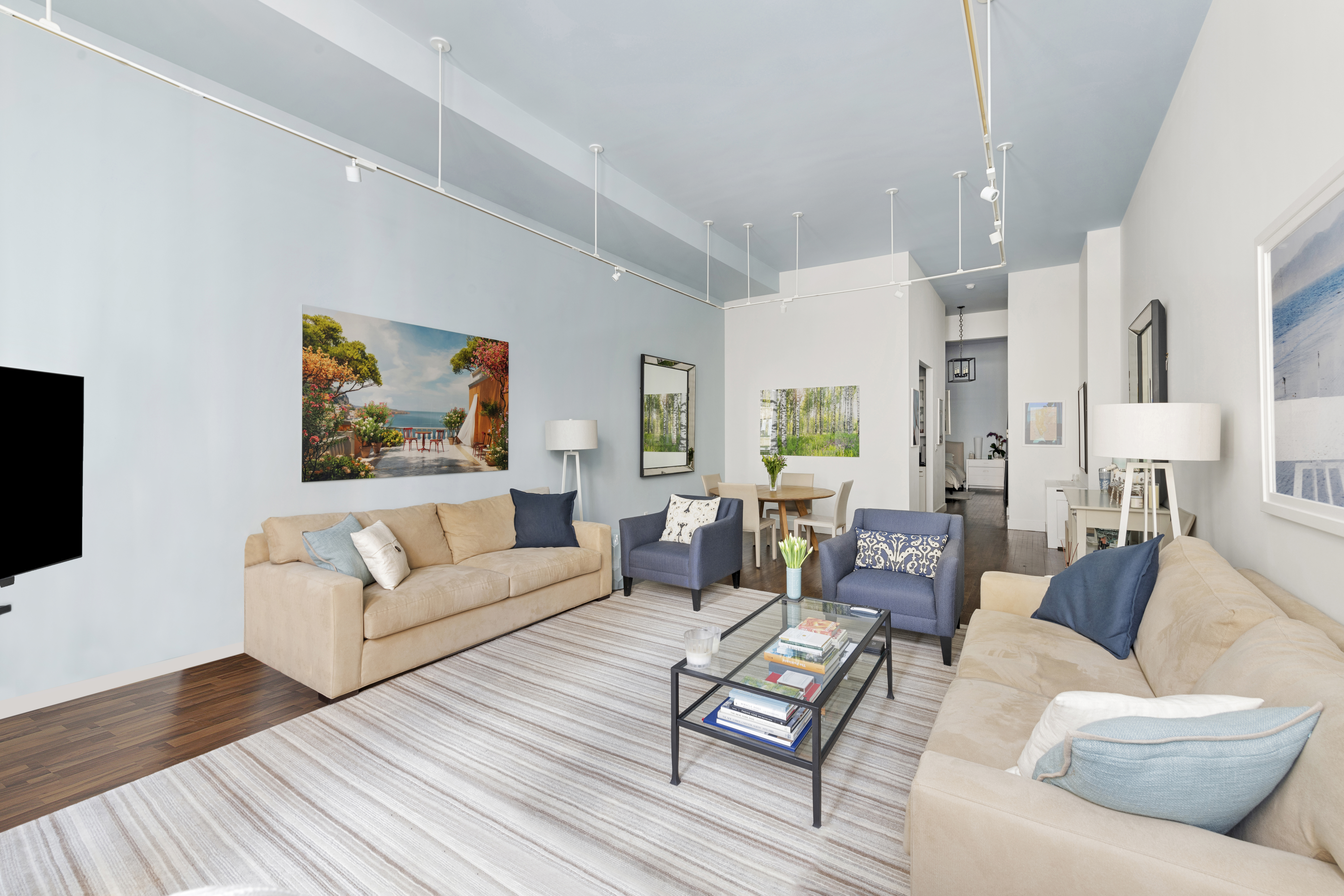 Buy or rent a property | 7th Avenue, Chelsea 10001