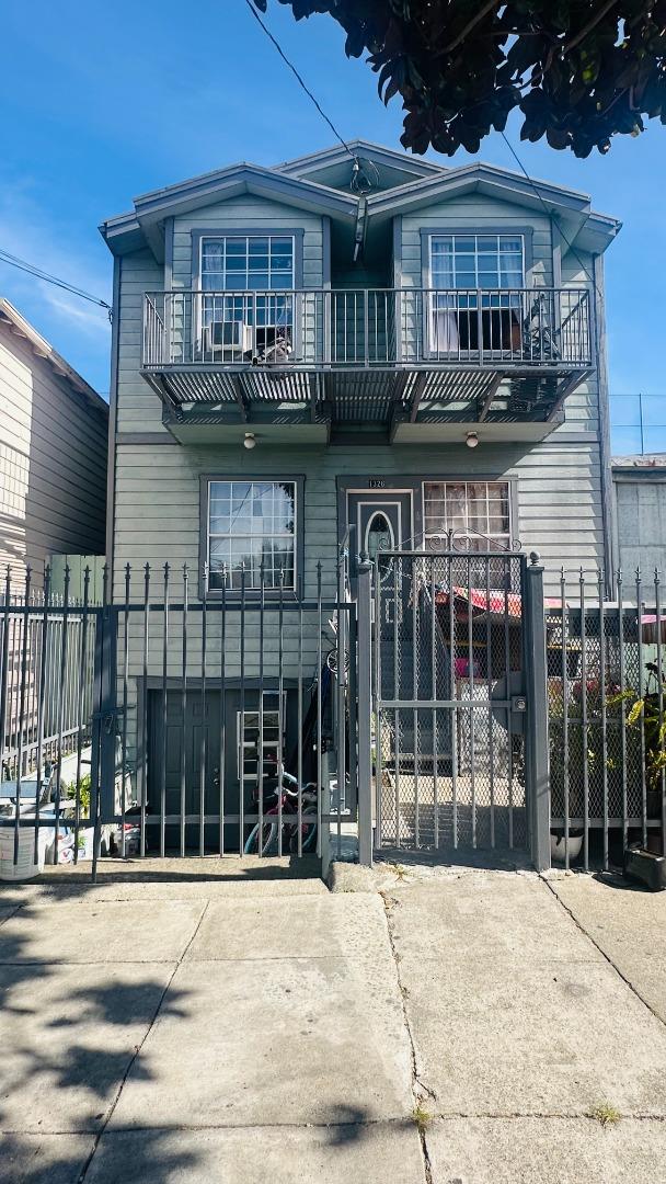 Buy or rent a property | Palou Ave, San Francisco 94124