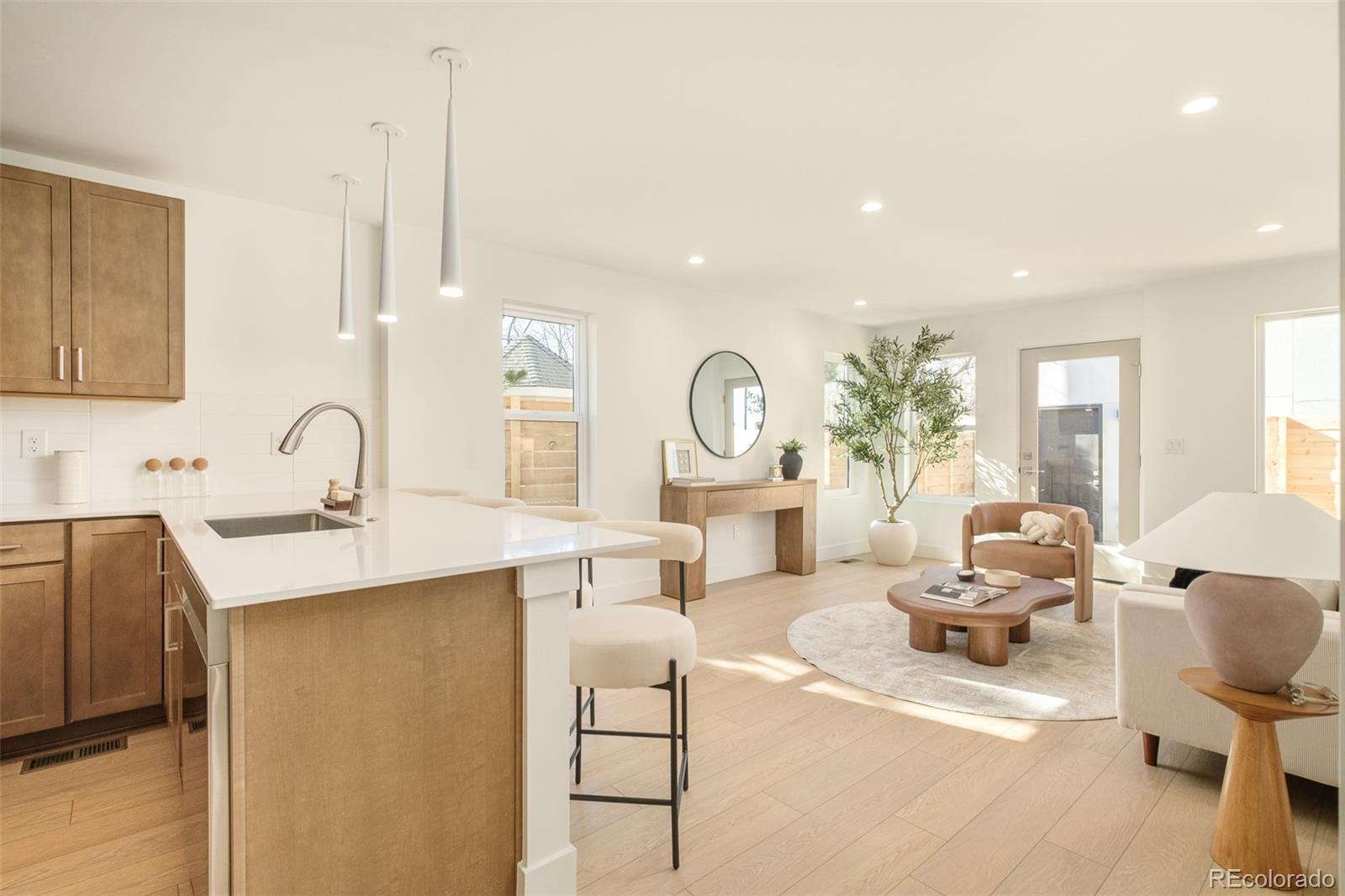 Buy or rent a property | S High St, Denver 80210